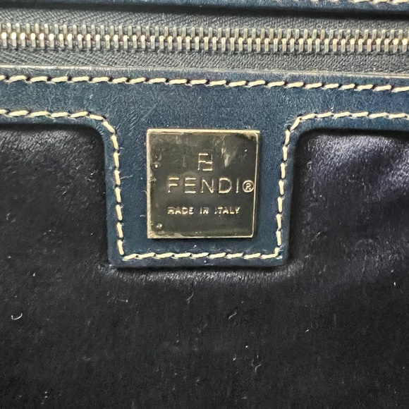 Fendi Mamma Baguette Shoulder Bag - Picture 11 of 14